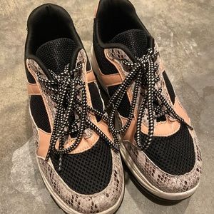Trendy pink & snakeskin tennis shoes